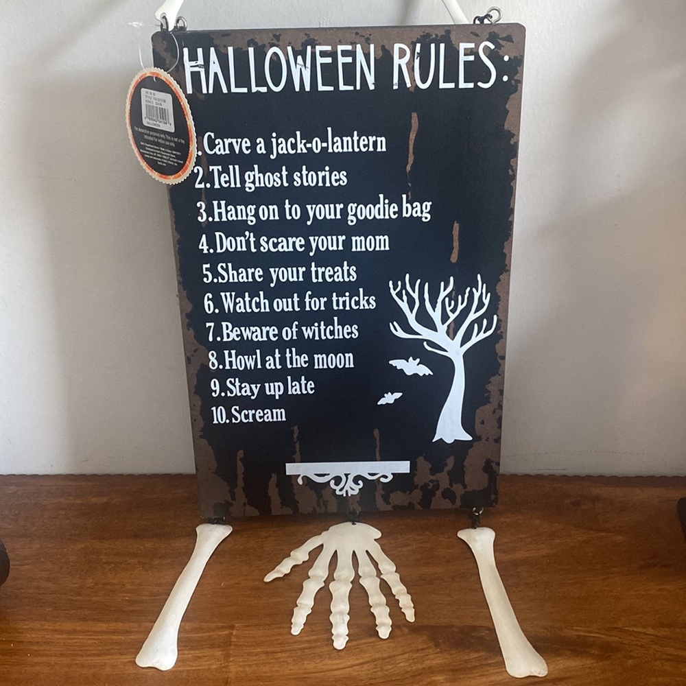 New Vintage Rules of Halloween Black Wooden Sign Spooky Tree Celebrate Together
